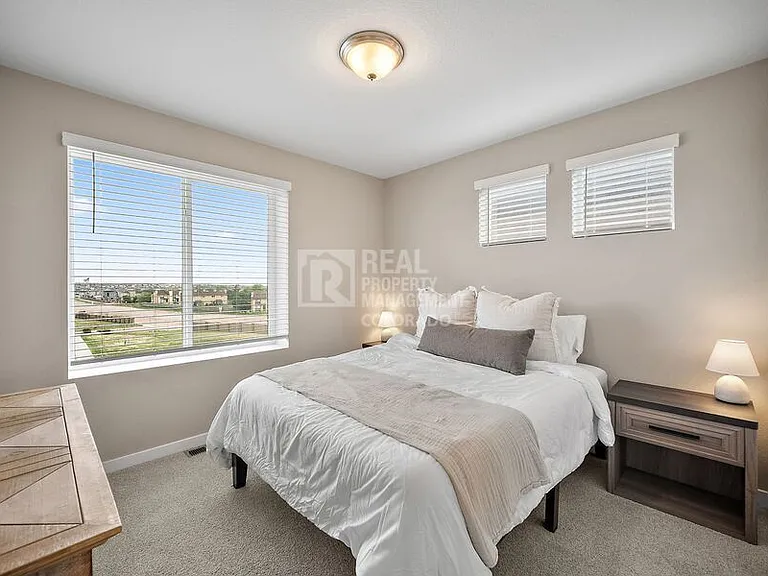 2402 Pony Club Ln — Photo 21