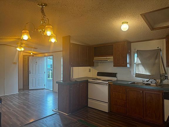 2nd image of 5138 Crisp Rd