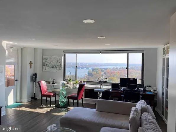 1011 Arlington Blvd APT 1030, Arlington, VA 22209