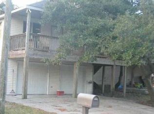 2004 Portsmouth St, Kill Devil Hills, NC 27948