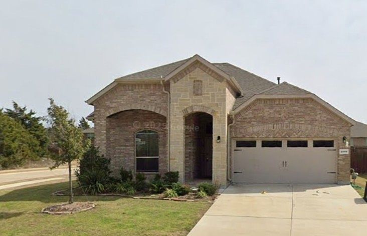 1st image of 2500 Whispering Breeze Ln