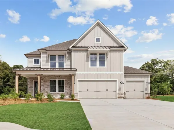 675 Crest Line Trl, Powder Springs, GA 30127