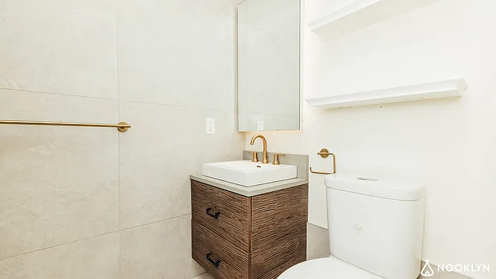 Rented by Nooklyn NYC LLC | media 83