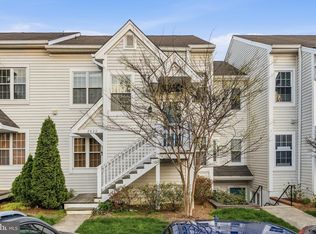 2822 Yarling Ct #2822, Falls Church, VA