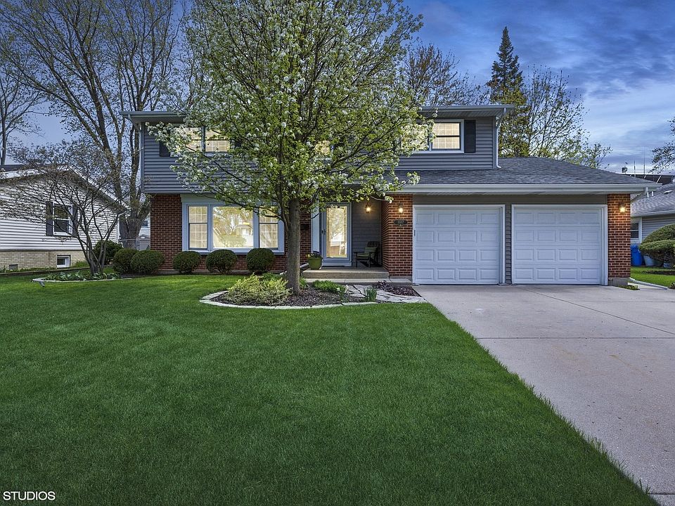 1st image of 1107 E Greenwood Dr