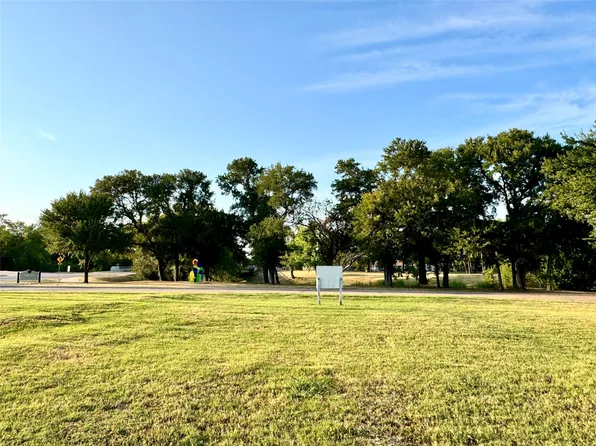 3726 Bayside St, Dallas, TX 75212