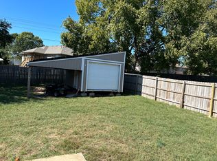 639 Santa Monica Dr, Nixa, MO 65714