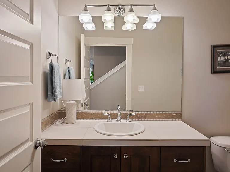2325 NW Lolo Dr — Photo 10