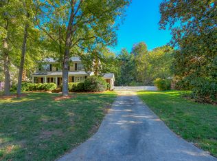 5935 Brace Rd, Charlotte, NC 28211