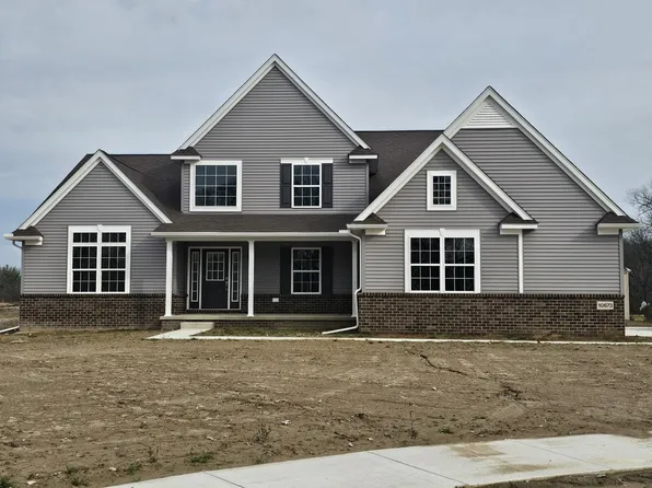 10637 Valley View Dr, Saline, MI 48176