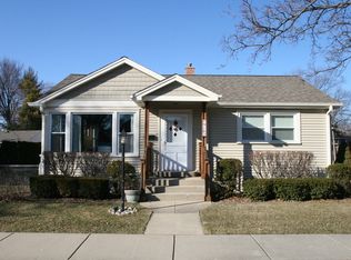 9102 Menard Ave, Morton Grove, IL 60053
