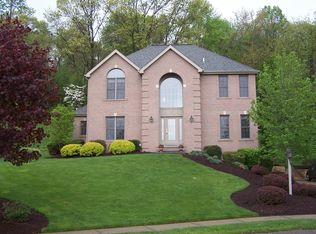 706 Northvue Cir, Gibsonia, PA 15044