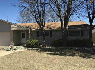 2704 N Breckon Dr, Hobbs, NM 88240