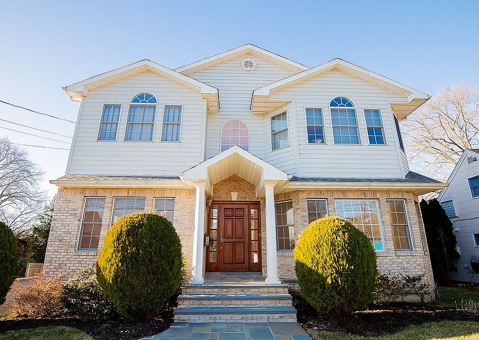 1st image of 26 Slocum Ave