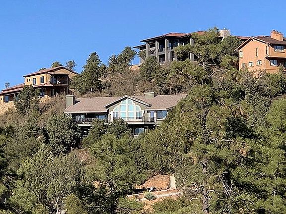 2nd image of 1807 Camino Cielo