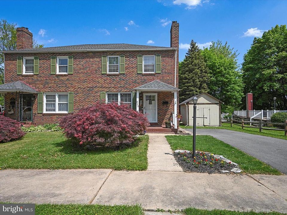 1st image of 315 Oak Hill Dr