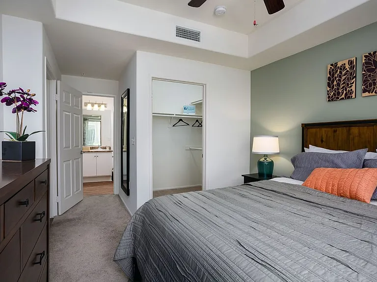Avila Apartment Homes — Photo 65