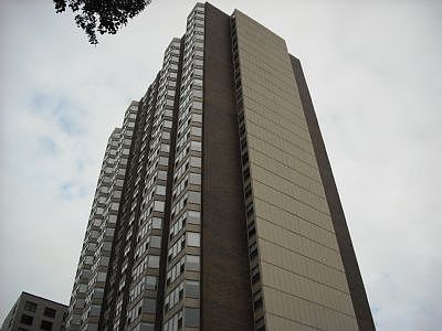 1st image of 525 W Hawthorne Pl APT 1601