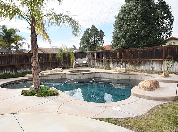 4th image of 39701 Kucera Ct