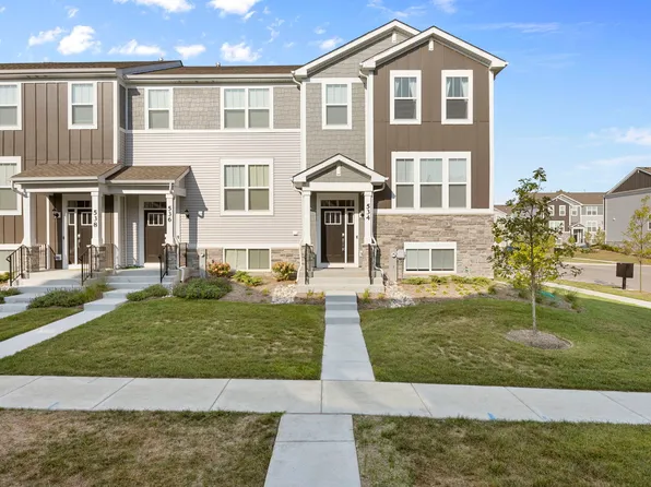 534 Wolverine Dr, Aurora, IL 60502