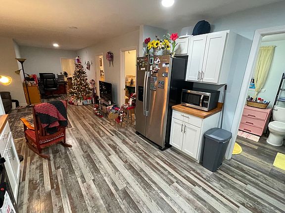 4th image of 6 Broadway APT 1