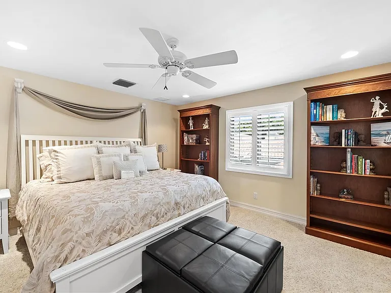 1600 S Ocean Dr — Photo 18