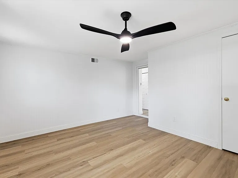 8812 Sabinas Trl — Photo 6