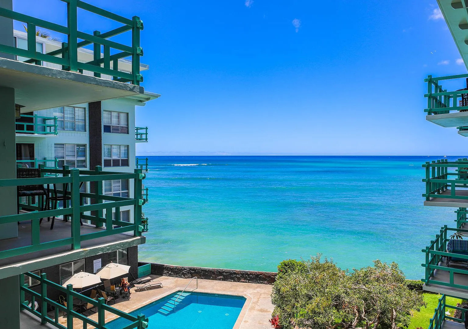 Unparalleled Island Lifestyle_Furnished 2 bedroom Diamond Hd. Ambassador — Photo 1