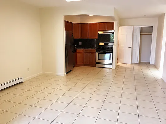 Rented by NY Space Finders Inc. | media 14