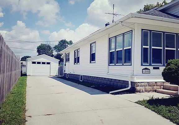 2nd image of 1508 S Buckeye St