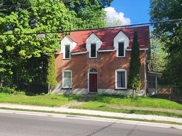 213 Saint Lawrence St E #E, Centre Hastings, ON K0K 2K0