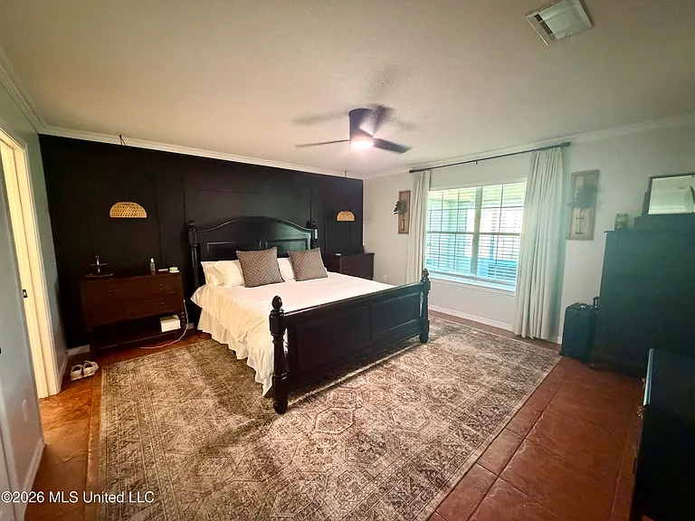 3406 Hermitage Ct — Photo 15