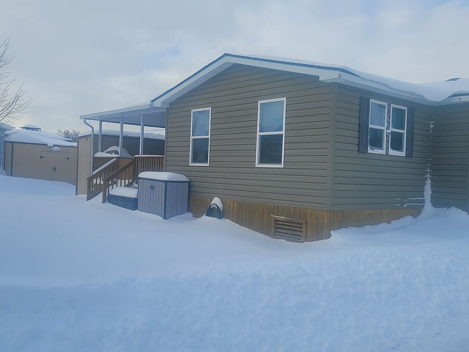 2nd image of 490 Empire Rd #For078