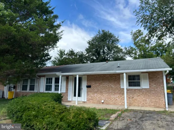634 Chapelgate Dr, Odenton, MD 21113