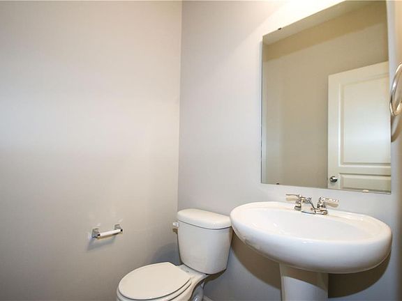 5th image of 6876 Kara Ln