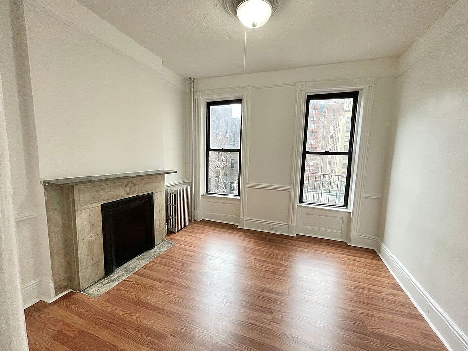 1st image of 440 10th Ave APT 5RN