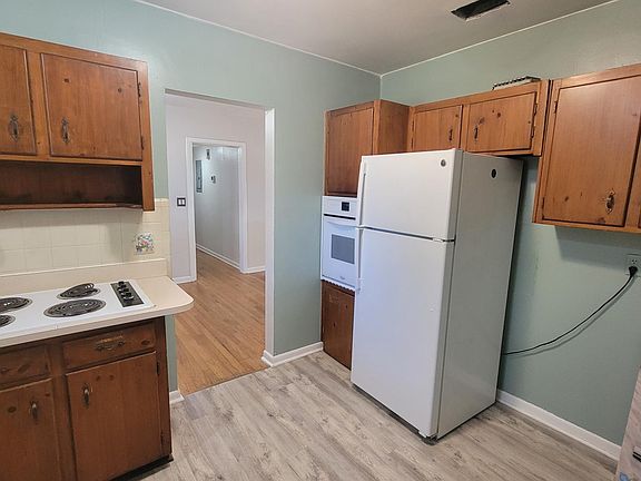 2nd image of 5931 Caribbean Ct N
