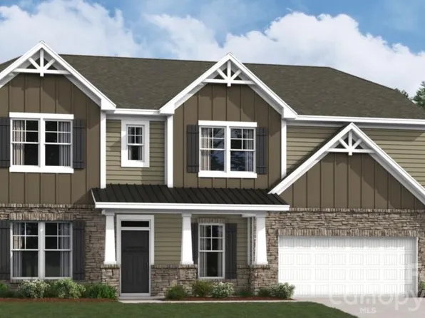 211 Amber Glen Dr, Locust, NC 28217