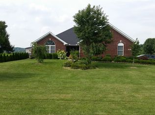8467 Whispering Mist Ln, Mooresville, IN 46158