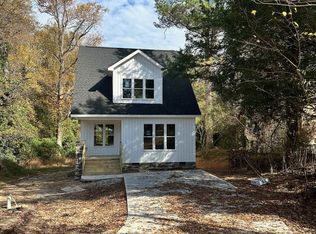 212 E Stallings St, Clayton, NC 27520