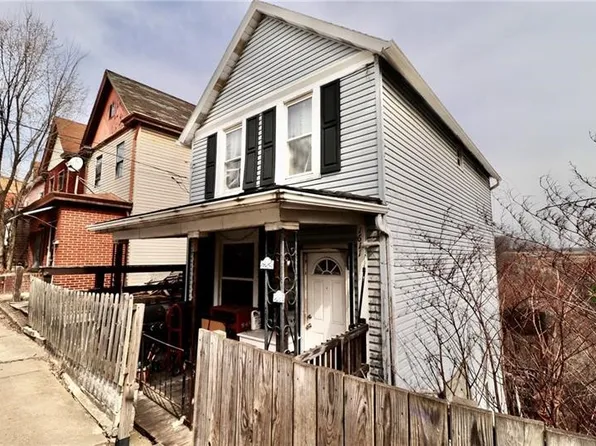 1611 Ridge Ave, Braddock, PA 15104