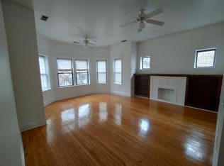 2847 W Palmer St APT 3E, Chicago, IL 60647