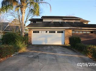 4003 Heatherbrook Ct, Port Arthur, TX 77642