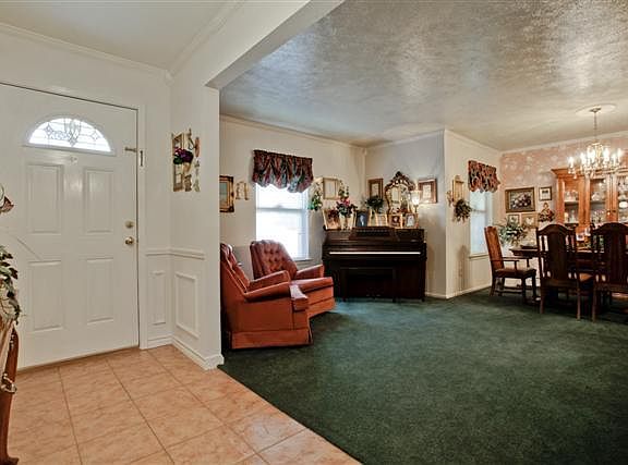 4th image of 2201 Camp David Dr