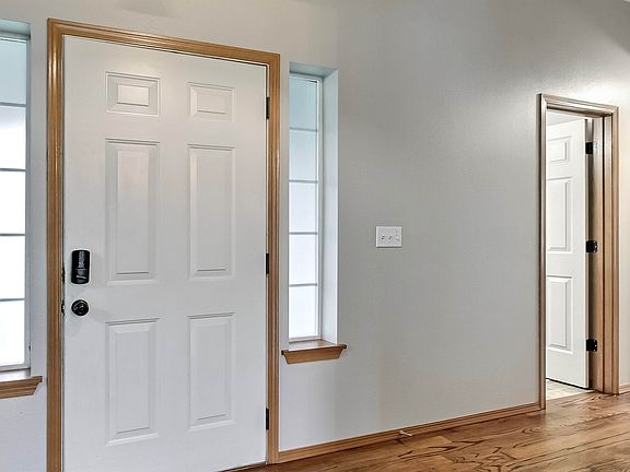 4th image of 34810 93rd Avenue Ct SW