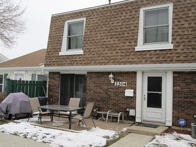1st image of 2204 Dorchester Ct #263
