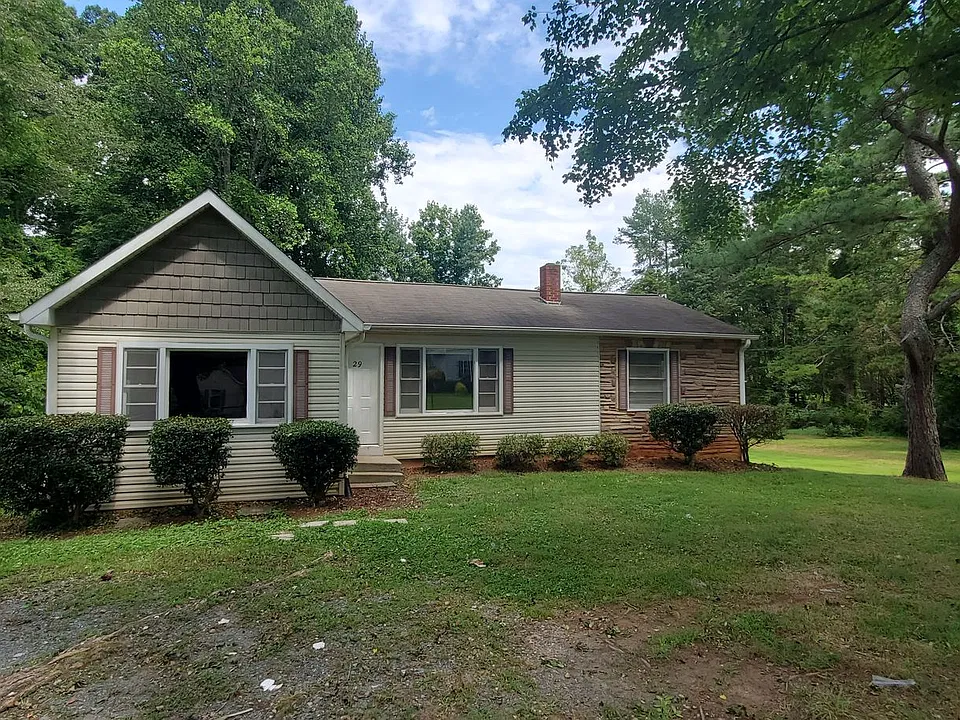 29 Robinhood Cir