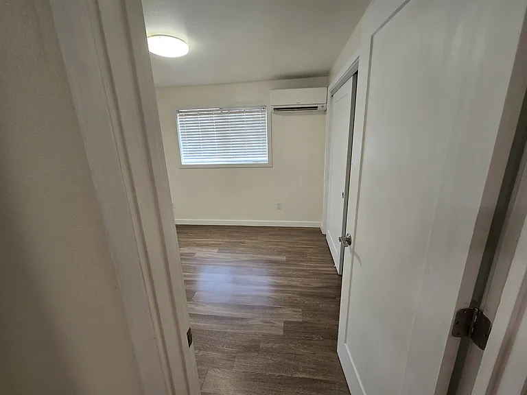 420 E Nixon Ave #2 — Photo 5