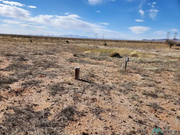 Aztec Rd SE, Deming, NM 88030