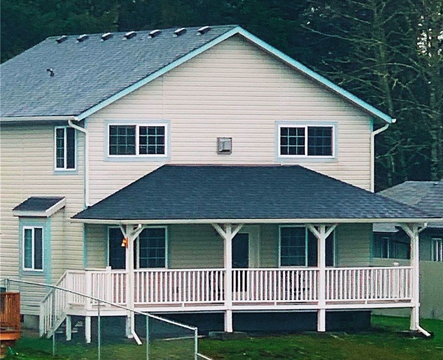 1st image of 103 Duck Lake Dr NE
